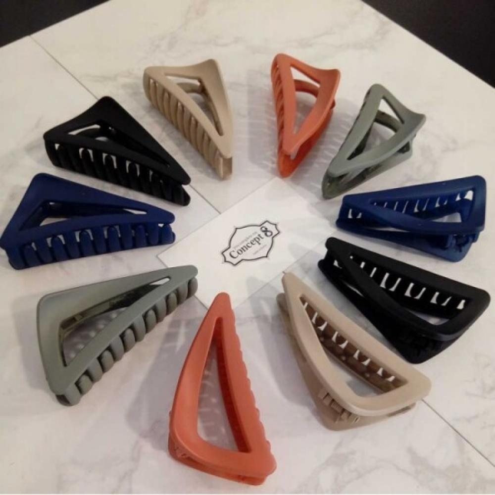 Mystery Concept8 Matte Curved Triangle Hair Claw Clip Ceha250710