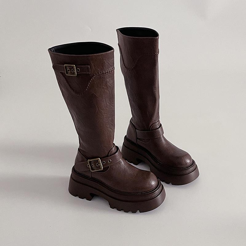 

2025 autumn and winter simple leather belt buckle platform women s fashion boots retro style with skirt versatile thick heel boots 40 коричневый