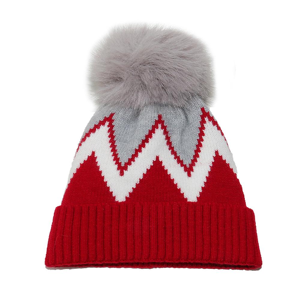 2025 autumn and winter wool knitted hat women's hairball pullover hat geometric wavy striped fleece warm hat women