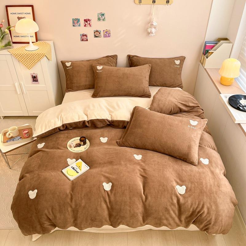 Cartoon Milk Velvet Four Piece Patch Embroidered Coral Velvet Quilt Cover Flannel Sheet Quilt Cover