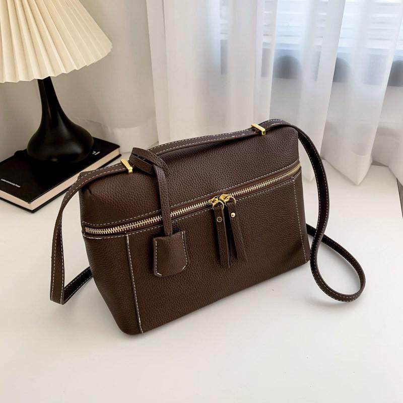 Chic Crossbody Bag For Women In Coffee Khaki And Black Trendy Style Pu Material Medium Size кофейный