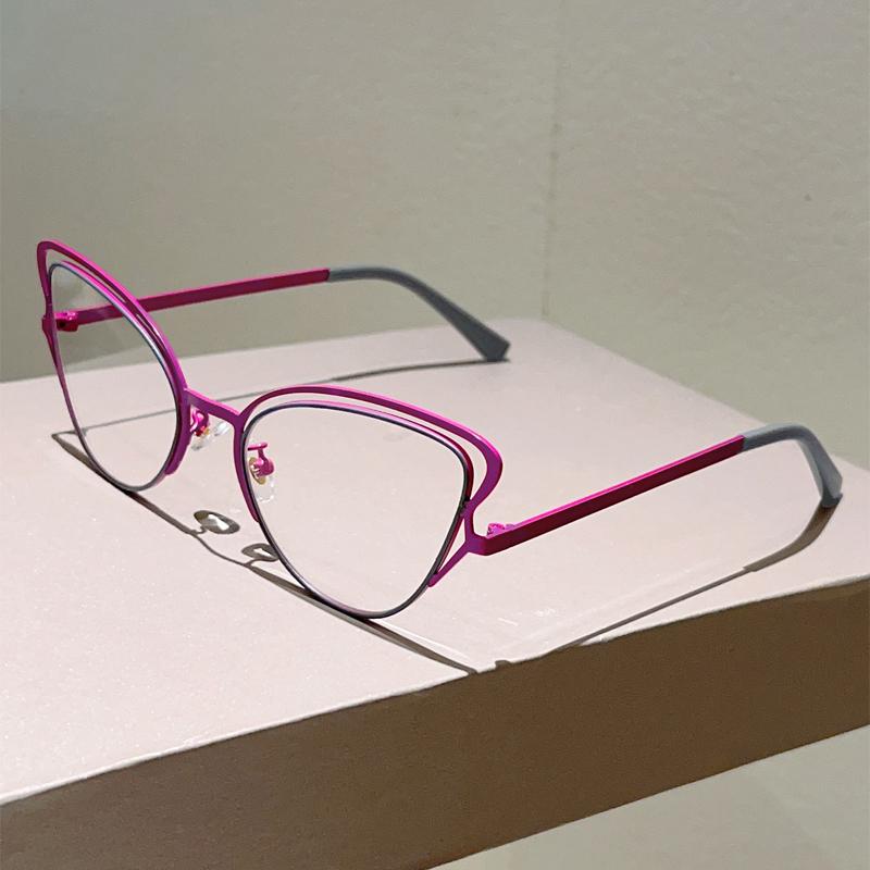 Hohlförmige Brille in Schmetterlingsform Damen Stilvolle Cat-Eye-Fassung Optische Fassung mit Blaulichtfilter Trendiges Markendesign Dekor Brille