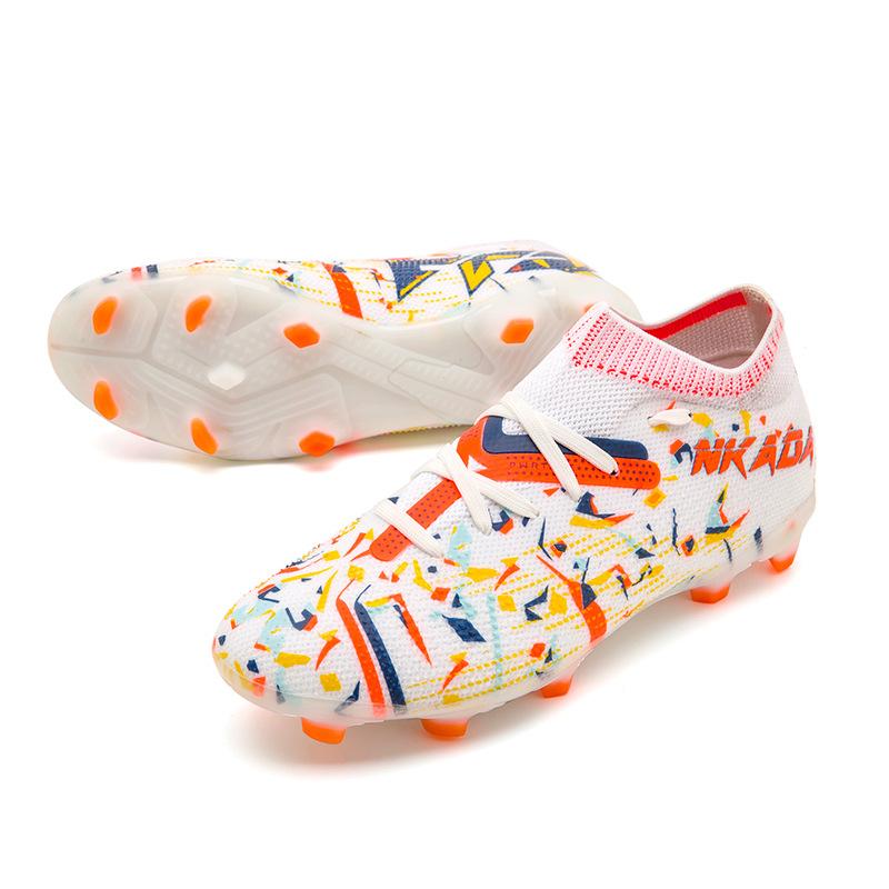 

New low-top high-end youth long broken nails outdoor grass sports non-slip wear-resistant football shoes for men and women 35