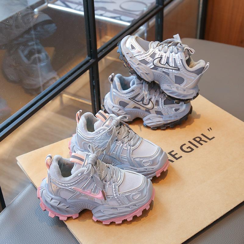 Girls' Sports Shoes 2025 Autumn and Winter New Boys' Dad Shoes Girls Velvet Two Cotton Casual Shoes Children's Running Shoes