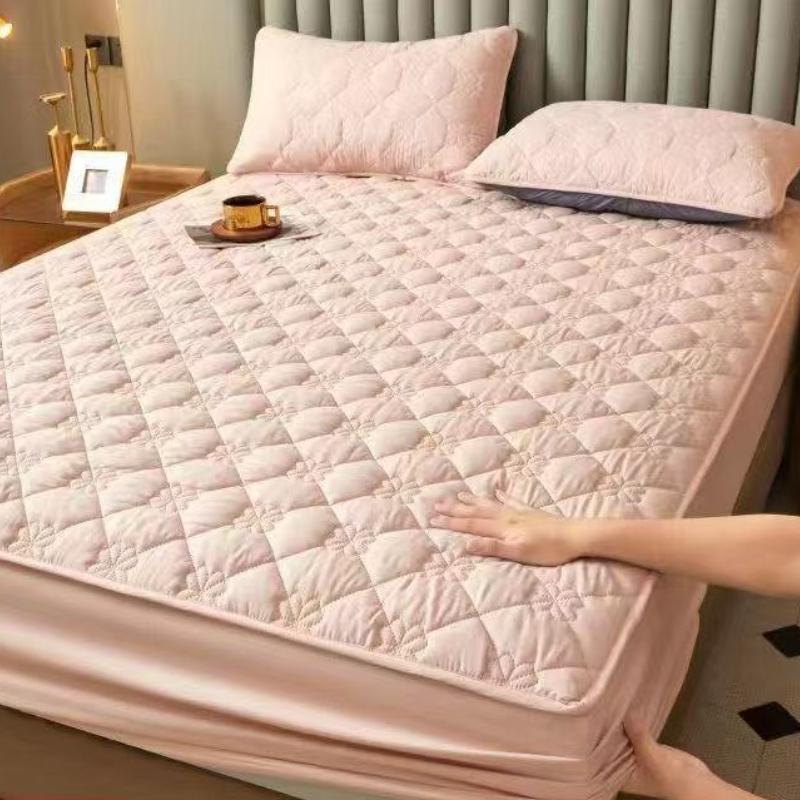 1pcs Waterproof Thickened Fitted Sheet Cotton Quilted Bedspread Full Package Mattress Protective Cover Anti Slip and Dustproof Covers Home Textiles