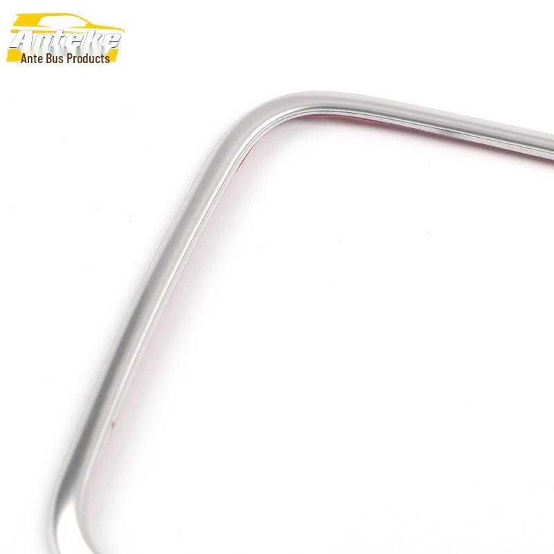 21 Sienna Rear Reading Light Cover Modification: Third Row Bright Ring Patch