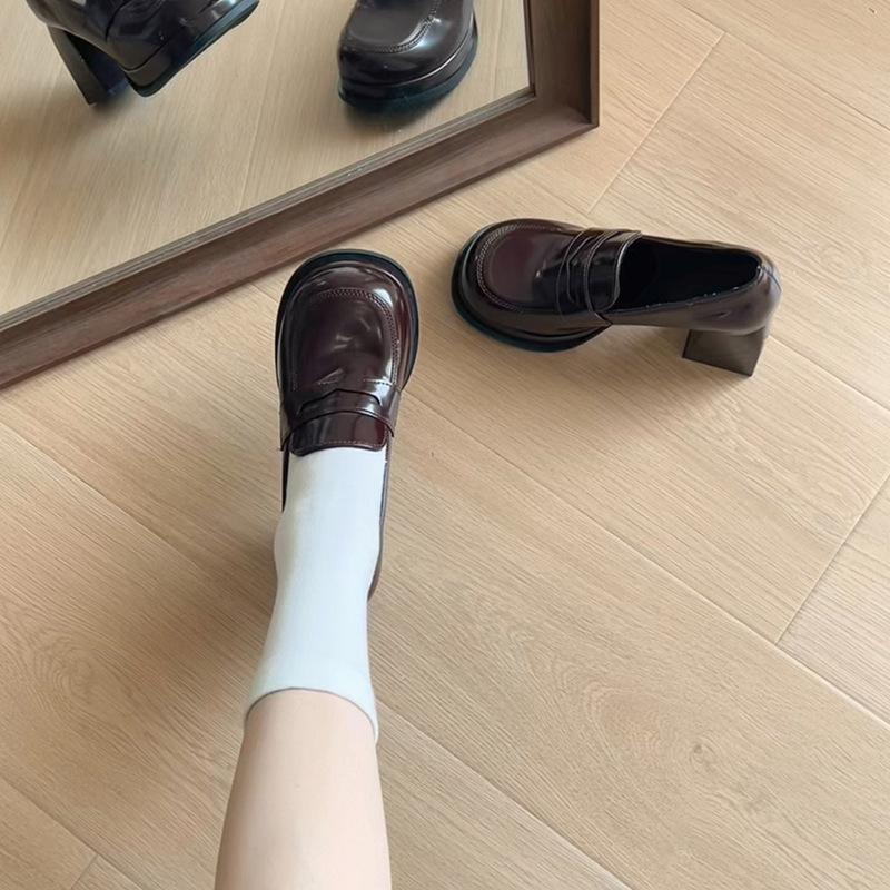 Fashion black retro French rough high-heeled loafers women's 2025 new summer skirt versatile Mary Jane shoes