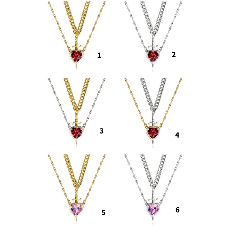 Stylowy Naszyjnik z Wisiorkiem Serce i Sztylety Wykwintny Naszyjnik Serce i Sztylety Ozdoba Szyi do Ulepszenia Codziennych Stylizacji