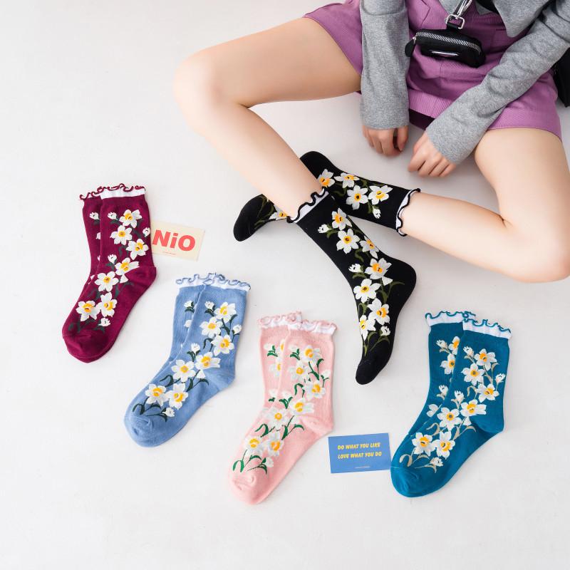 New women's socks flower series lace socks retro forest small floral jacquard socks personality women's socks