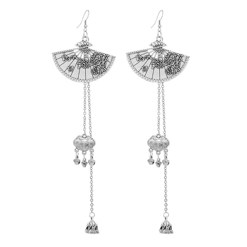 Originaldesign Pflaumenblüten-Fächer-Ohrringe mittel und lang gefranste Glocken-Ohrringe Anhänger Nische antike Ohrringe Frauen