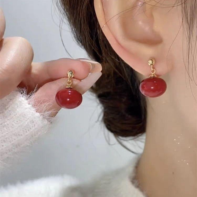 2024 Year of the Dragon Red Beaded Earrings for Women: Autumn/Winter Light Luxury Style