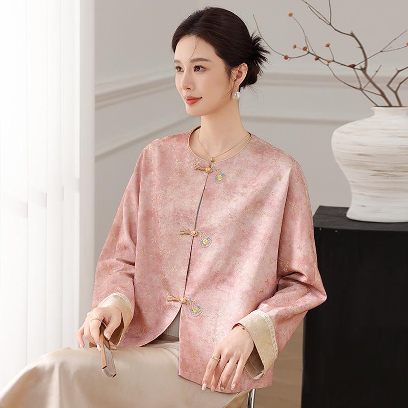 

Stylish Chinese-Inspired Spring Outerwear for Middle-Aged & Elderly Women - Loose Fit with Slimming Design 3XL (67.5-75 kg) розовый