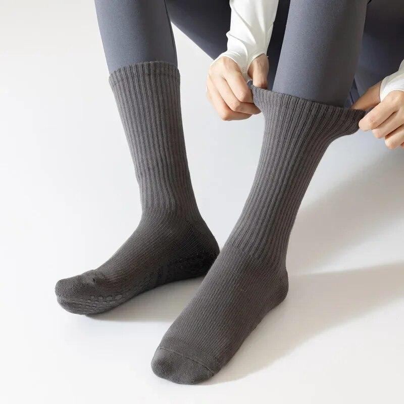 Macaron Striped Simple Cotton Mid-calf Women Yoga Socks Bottom Silicone Non-slip Sports Socks Indoor Dance Fitness Pilates Socks