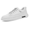 Chaussures de sport décontractées imperméables respirantes antidérapantes pour hommes Printemps Nouveau Style Baskets en toile blanche à enfiler Semelle en caoutchouc