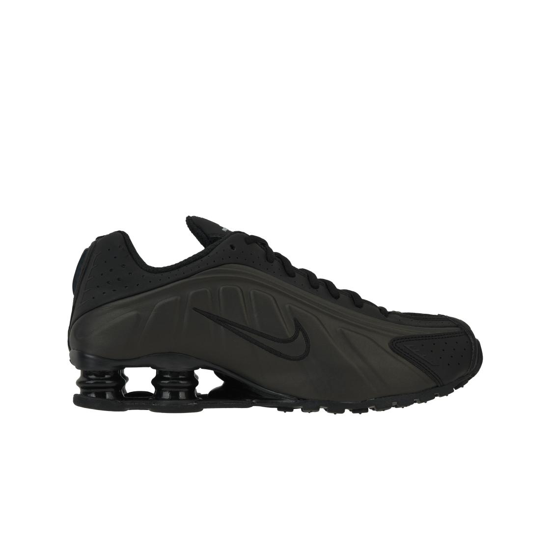 Мужские кроссовки Nike Shox R4 Triple Black 2025 Ярко-Малиновые HQ1988-001 42.5