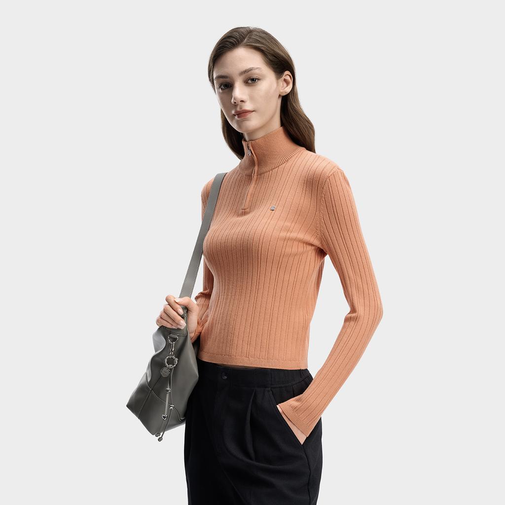 Fila Biela Klasická Módna Jednoduchá Elegantná Ležérna Pohodlná Všestranná Štíhly Strih Polovičný Zips Stojačik Pletený Sveter Dámske topy Oranžová F11W613401FOR