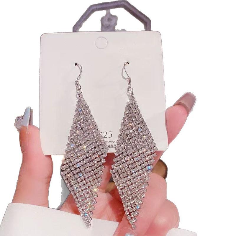 Iced Out Tassel Earrings for Women Sparkle Dangle Statement Earrings Luxury Look Elegant Ethereal Jewelry