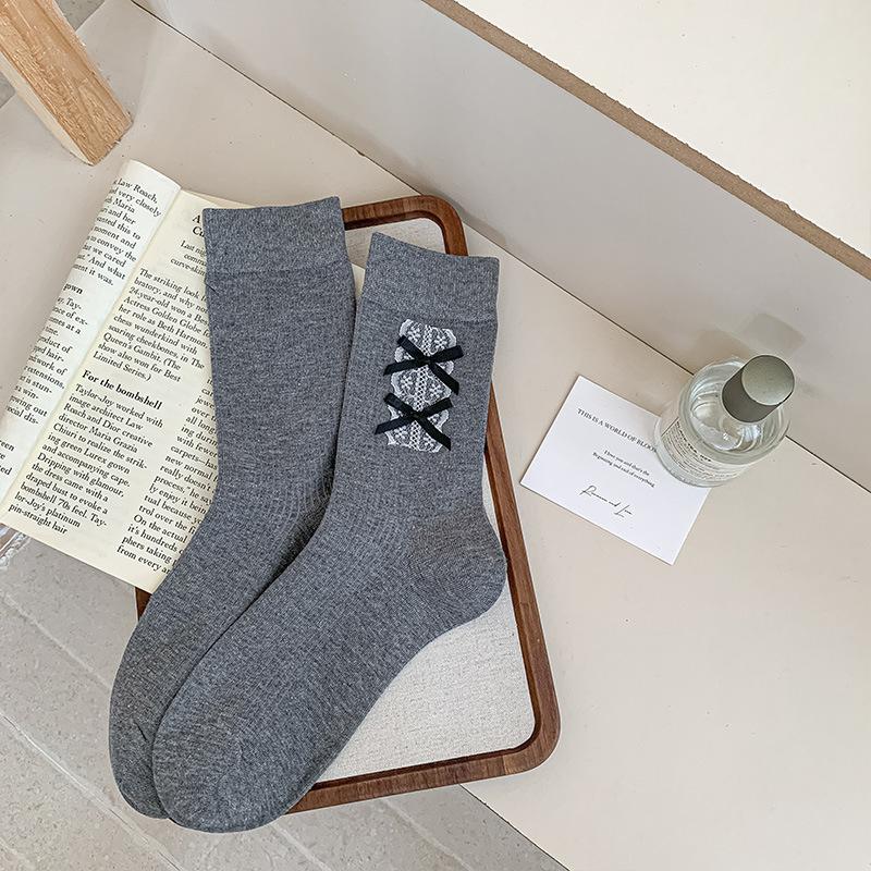 Female Autumn New Style Sweet Lace Edge Double Bow Boneless Tube Stack Socks