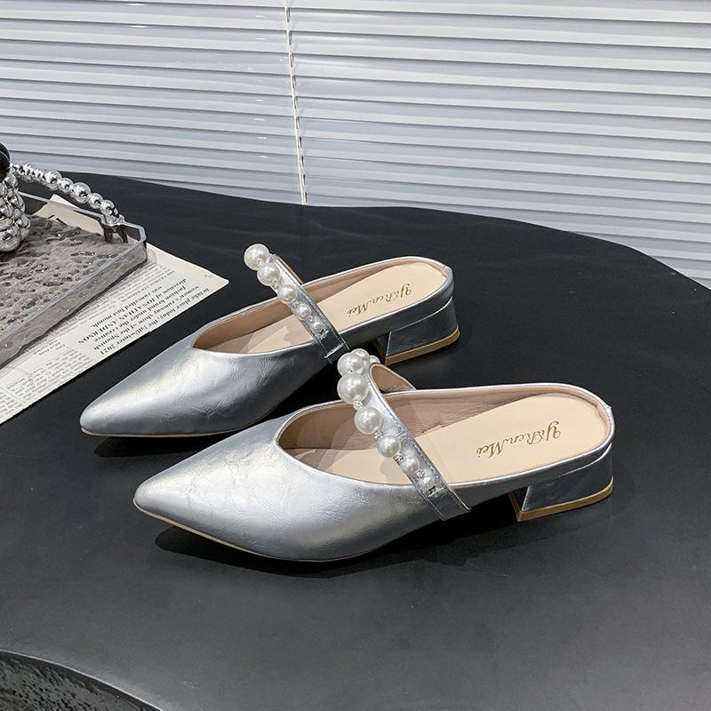 

Spring and summer new one-character buckle with pearl pointed square heel single shoes women s leather Mary Jane shoes 40 серебряный