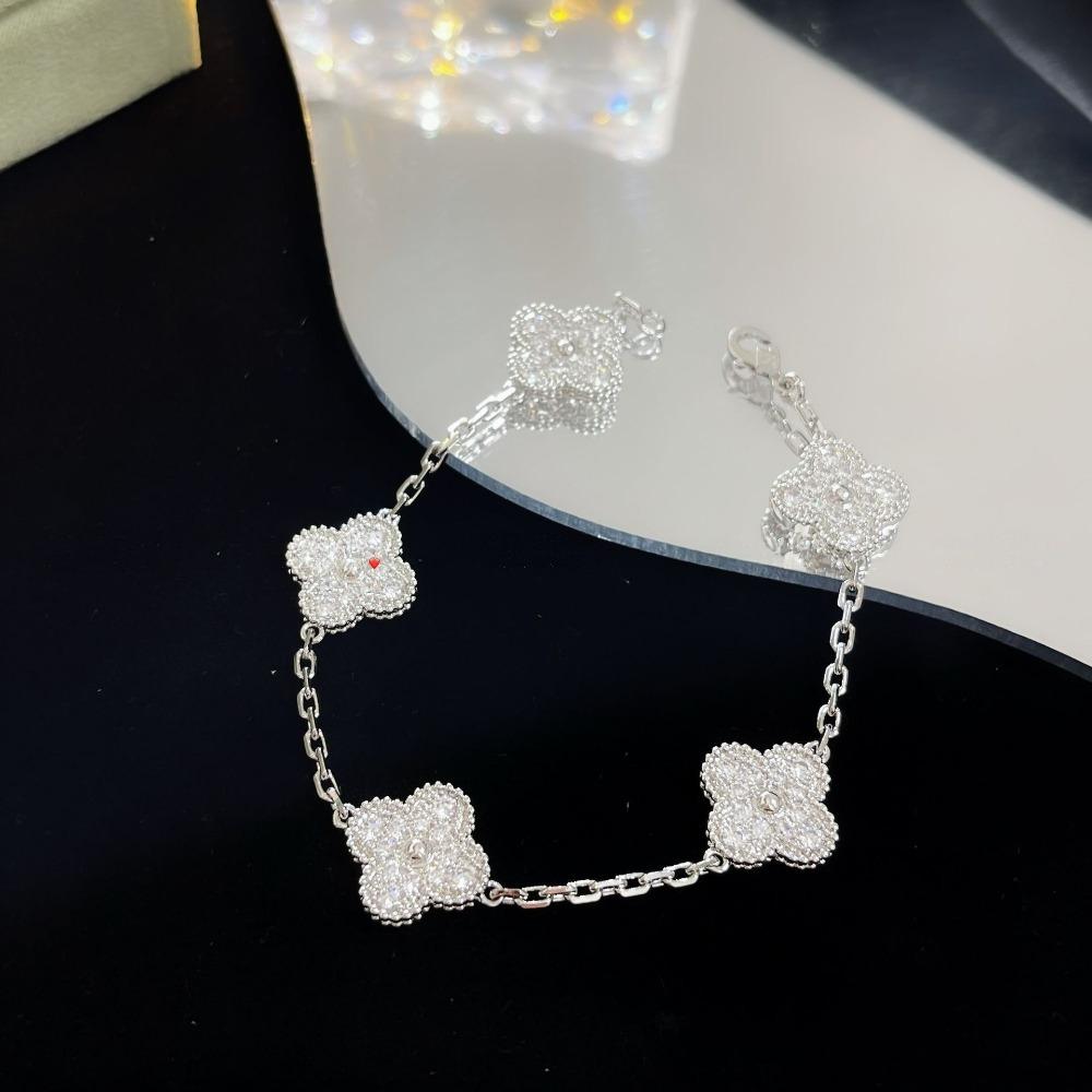 Bracelet Trèfle à Quatre Feuilles Version Haute Cinq Fleurs Calcédoine Violette Naturelle Gravé Laser CNC 18K Ne Se Décolore Pas Bracelet pour Dames