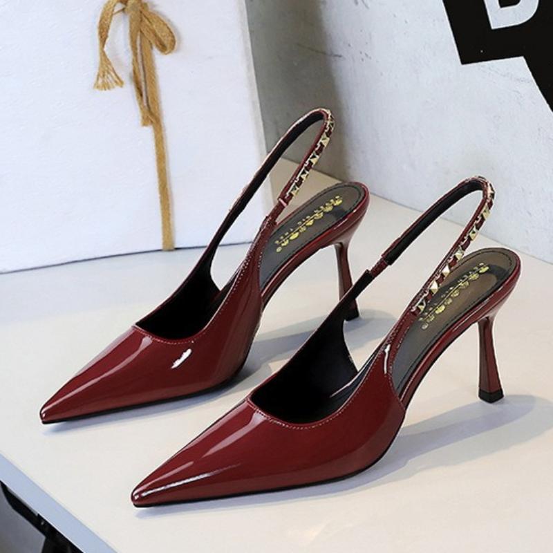 

Fashion Women 10cm Rivet Strap Women Pumps Sexy High Heels Elegant Temperament Banquet Shoes Patent Leather Stilettos Pumps Ladies Shoes 40 вино красного