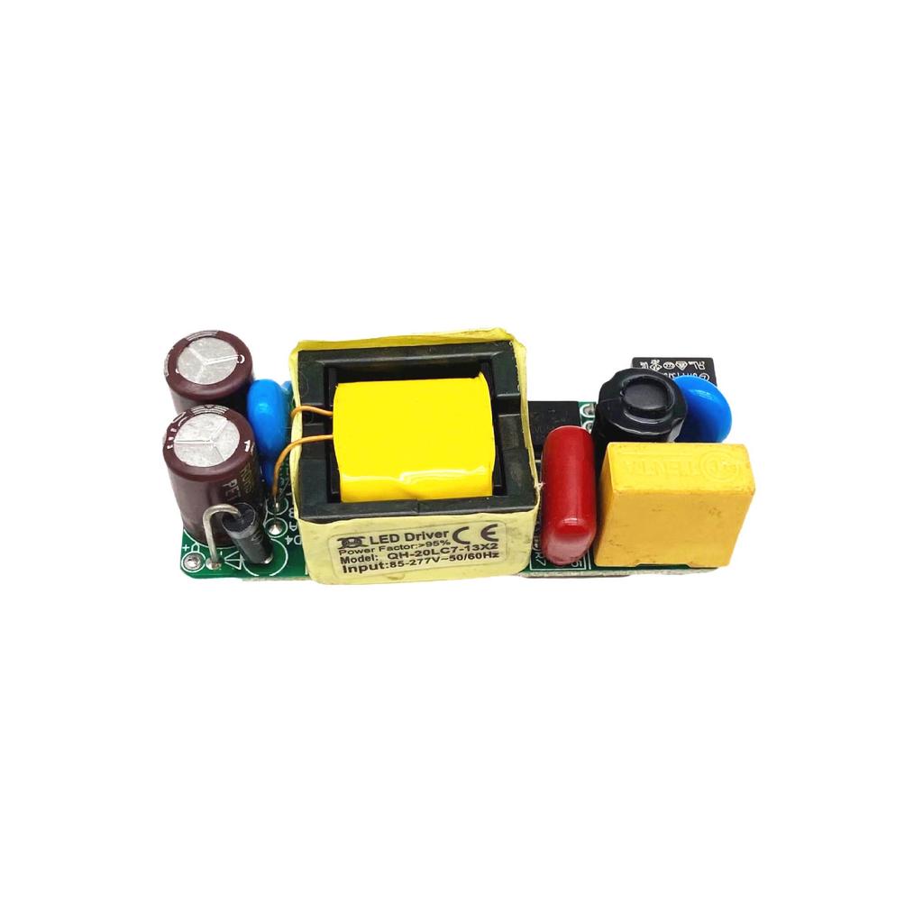 TUV Certified CE Wide Voltage 12W/15W/18W/20W Built-In LED Constant Current Driver (450mA, 6-13 Series)