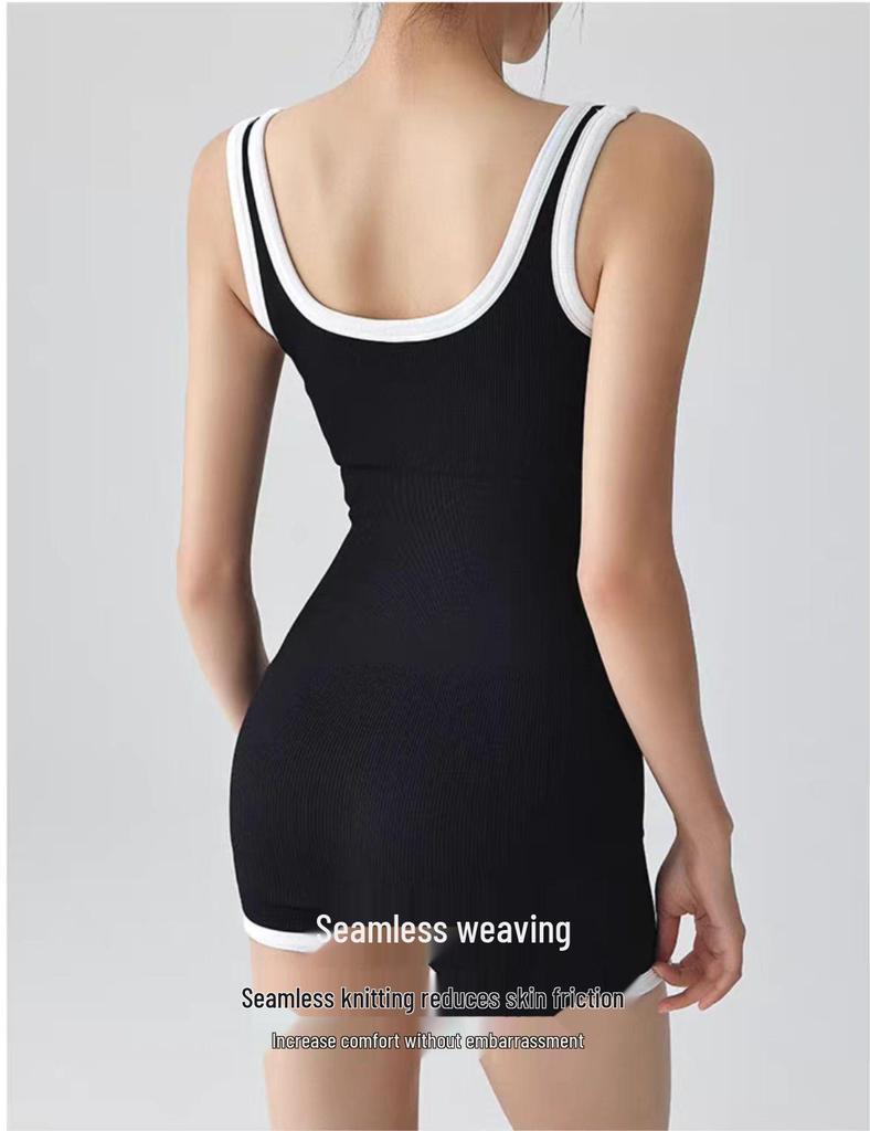 Pfirsich Po Formender Ärmelloser Fitness Body mit Shorts Yoga Set