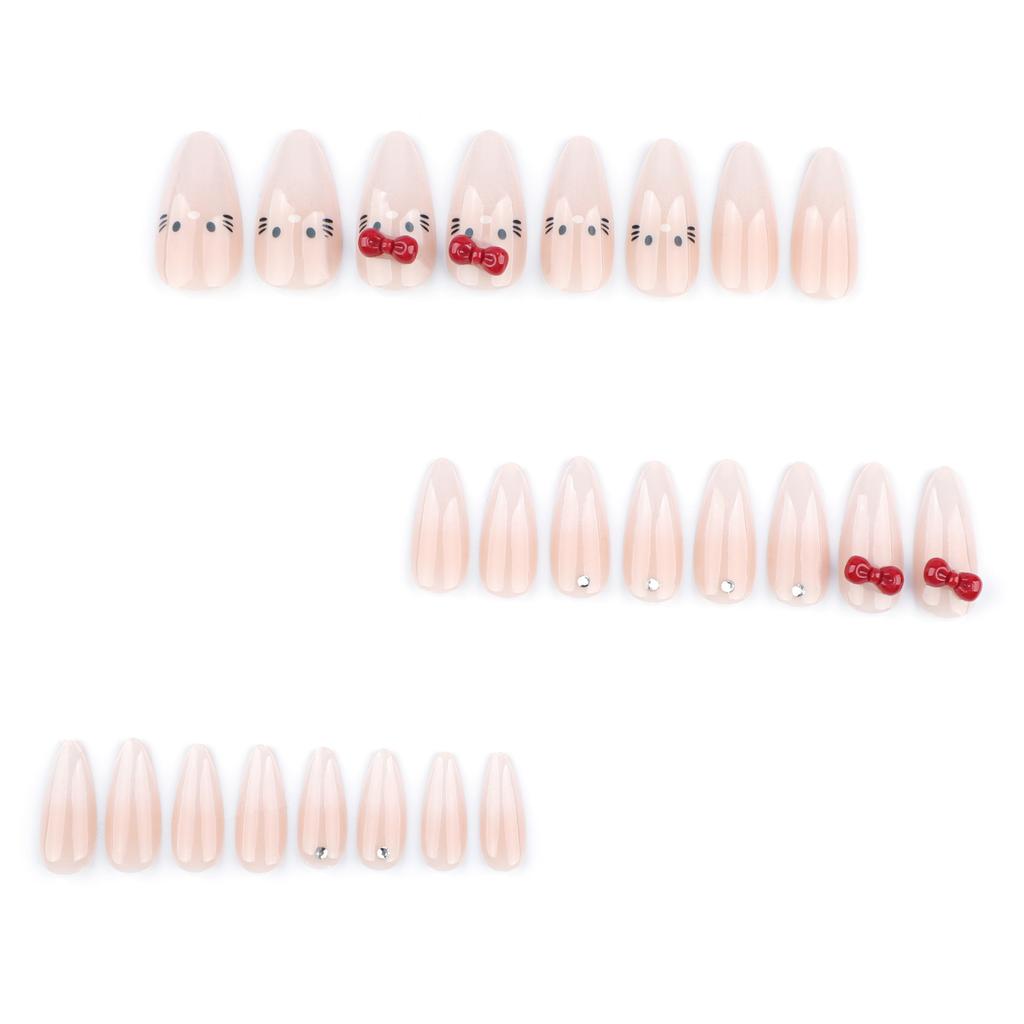 Kurzes mandelförmiges Nailart-Stück einfaches graduelles Muster Tragen von künstlichen Nägeln süßer dreidimensionaler Bogen Tragen von Nägeln