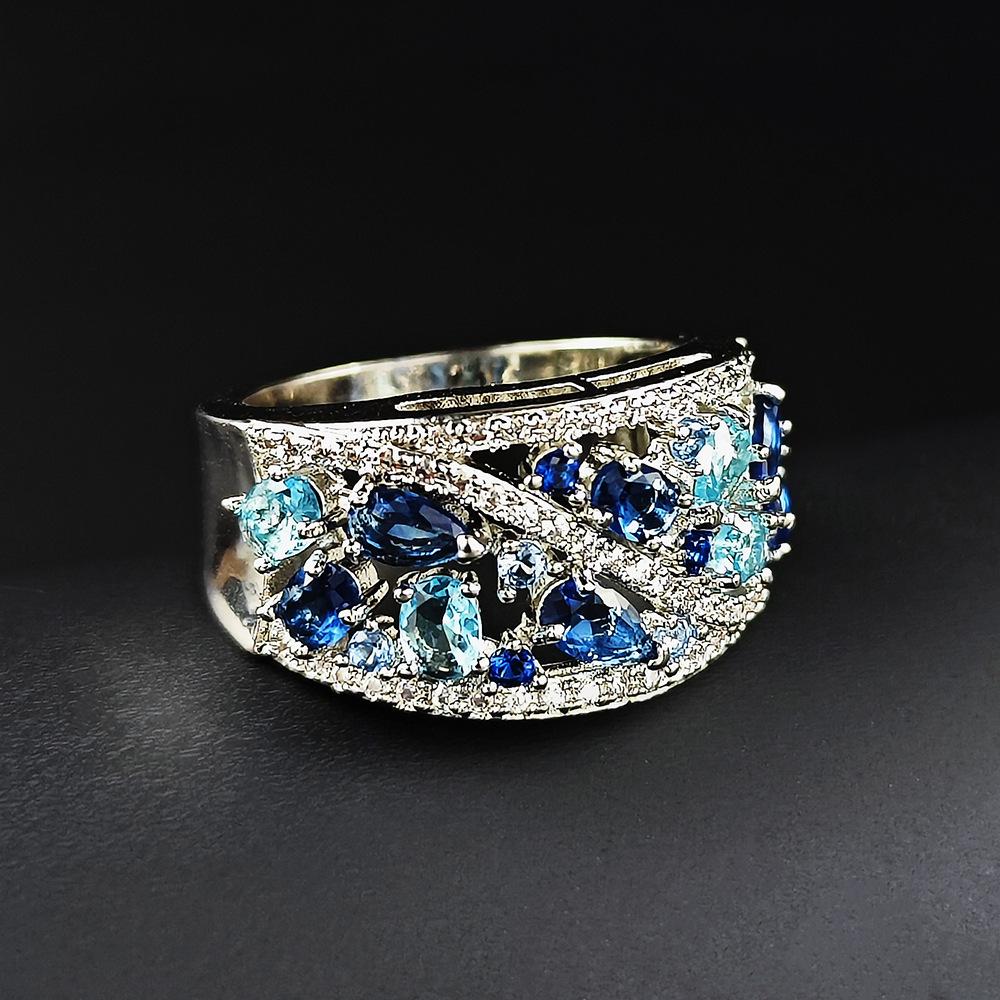 Niche Delicate Blue Color Zircon Hollow Rings For Women Size Rings Party Jewelry Charm Gifts