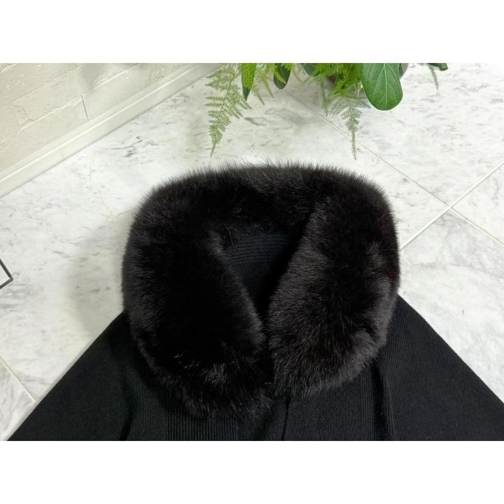 Used Beautiful condition FOXEY Cashmere Cape Stole with Fox Fur and Logo Plate