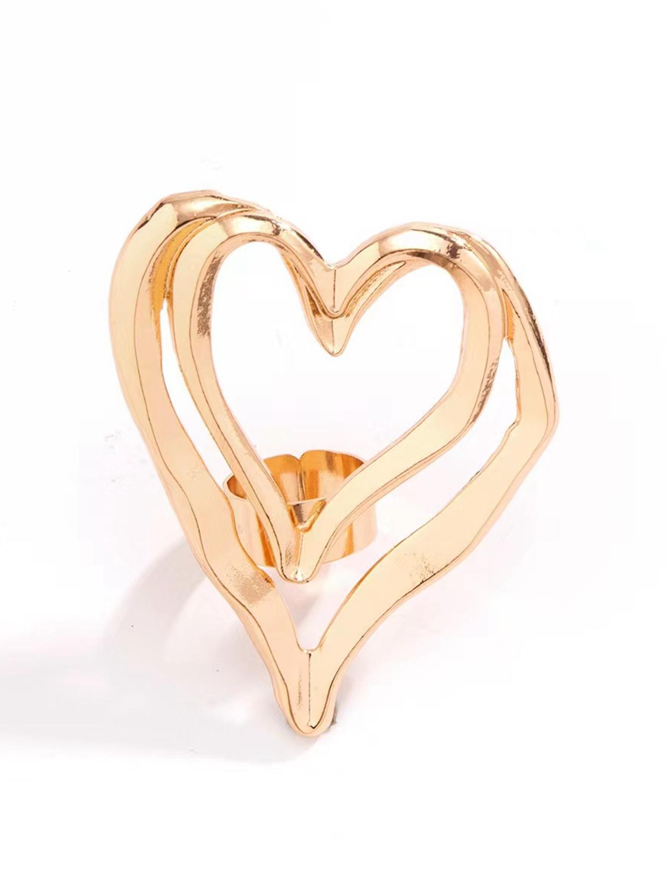 

A Heart-Shaped Hollow-Out Women s Ring Is Fashionable and Trendy, a Gift and a Fashion Item золотой