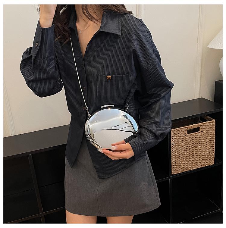 2026 Summer Niche Design Women's Goose Egg Shell Shoulder Crossbody Bag