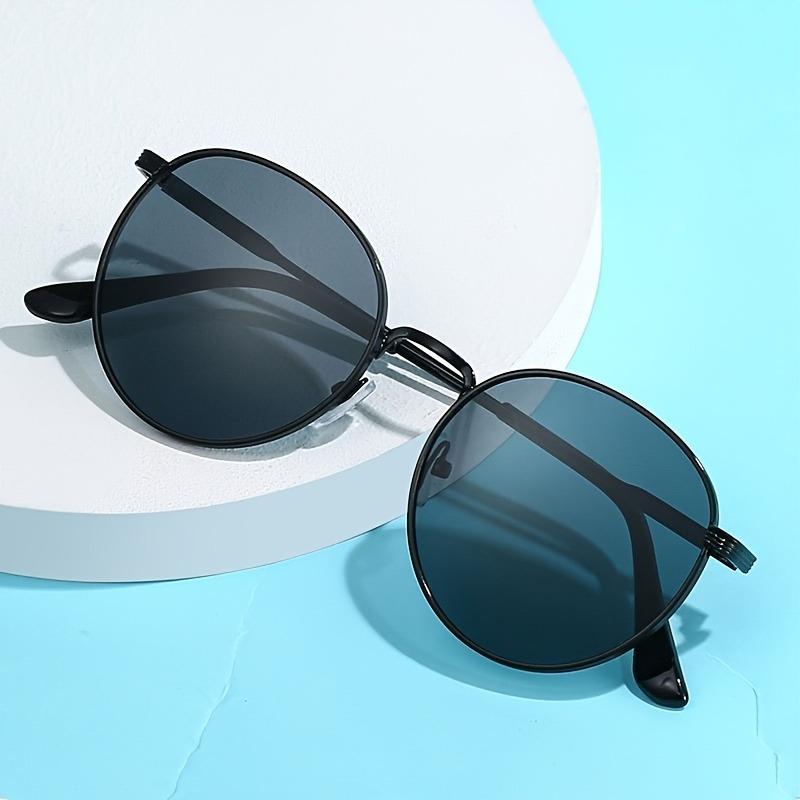 3pcs Unisex Round Metal Fashion Fashion Glasses - Lightweight Oval Retro Round Frames with Decorative Lensesfor Daily Use