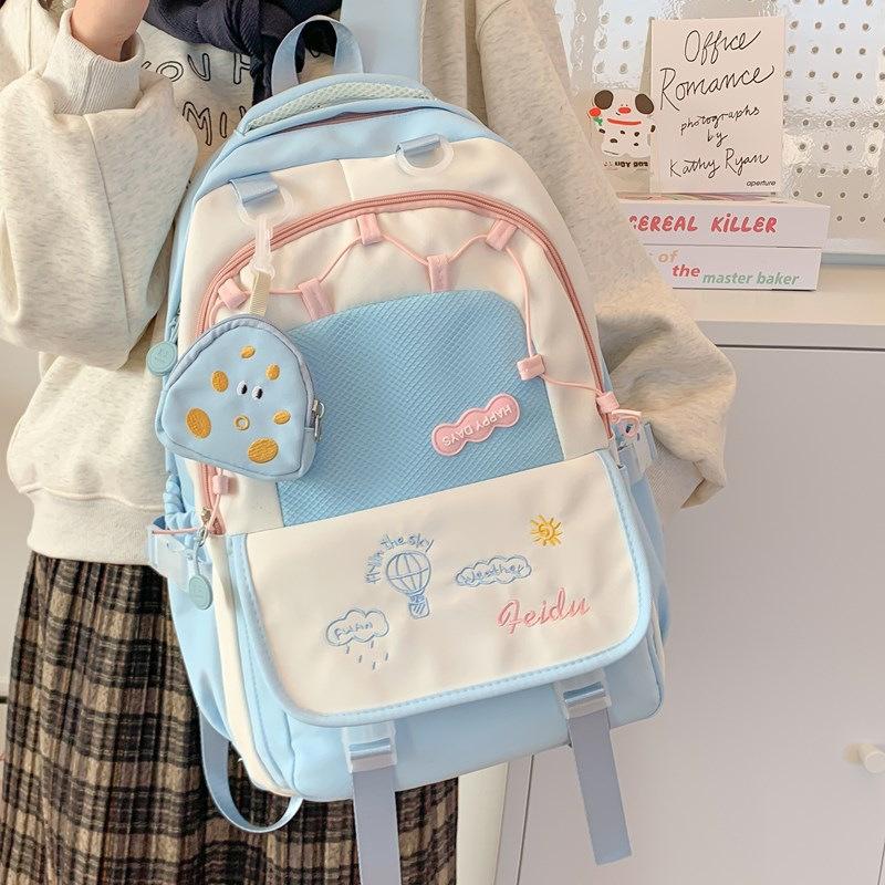 High-value schoolbag for female primary school students, contrasting colors, small and fresh, new backpack for high school students in grades 3 to 6