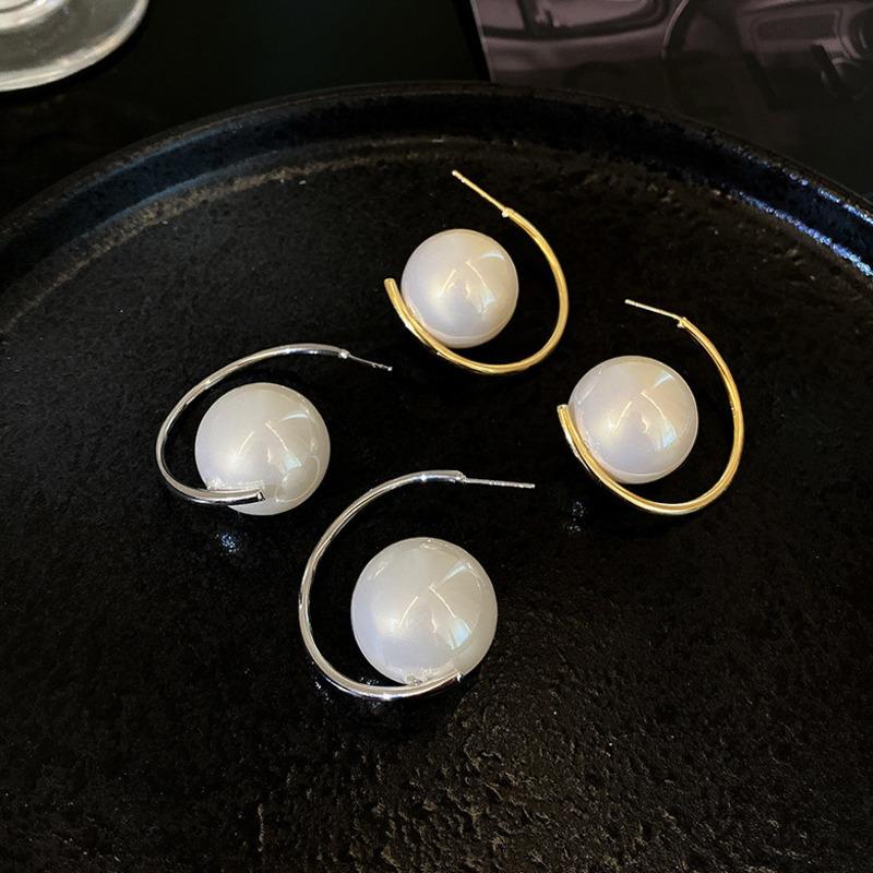 Fashion Circle Round Big Circle Earrings For Women Korean Simulated Pearl Drop Eariing Girls Party Wedding Jewelry Gifts