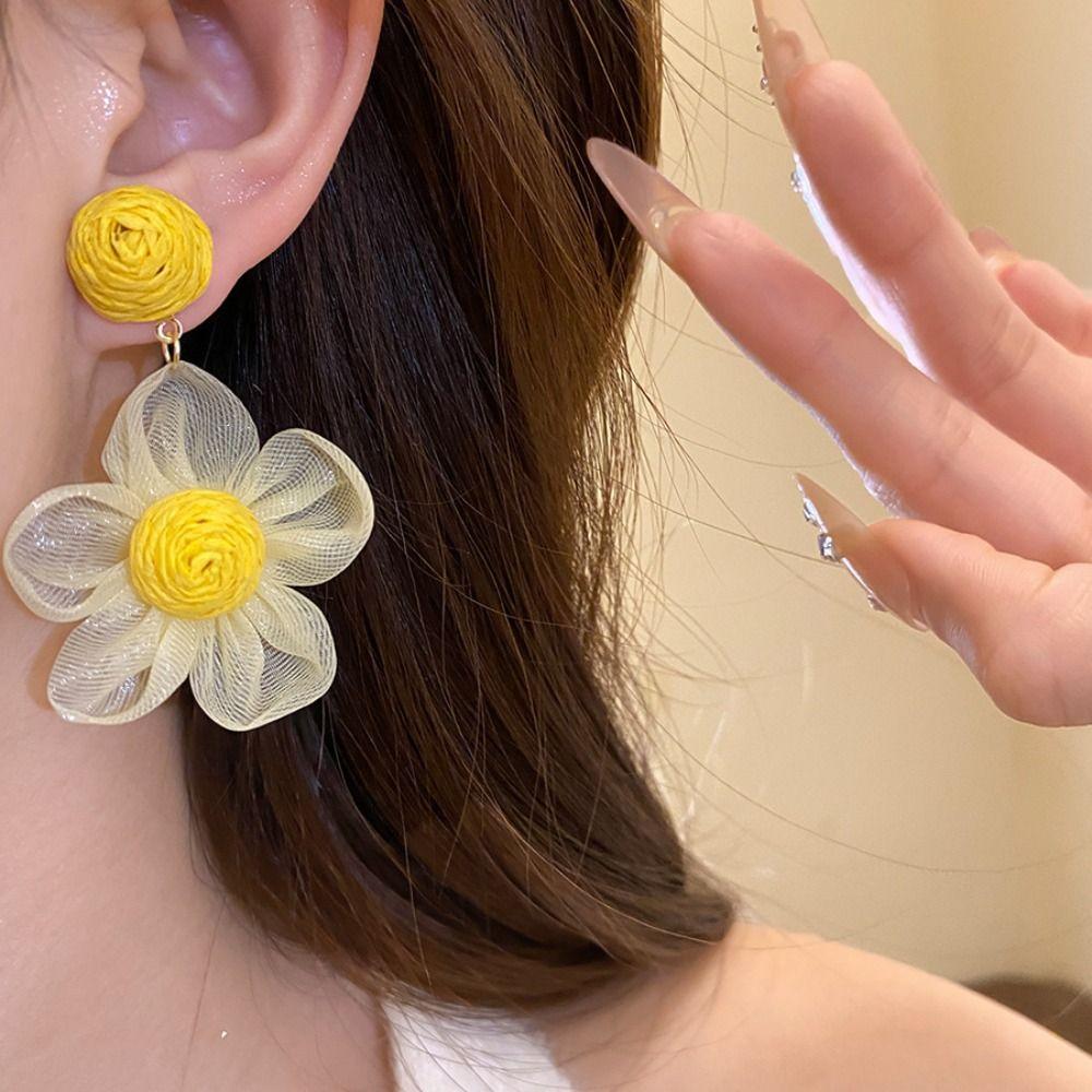 Sunflower Multi-colored Ear Accessories Raffia Flower Ear Drop Handmade Wood Drop Earrings  Lady