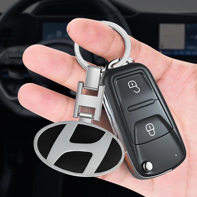 1Pcs Fashion Car Emblem Keychain Key Ring Accessories For Hyundai i30 Tucson Elantra Venue Palisade Terracan Accent Veloster Sonata