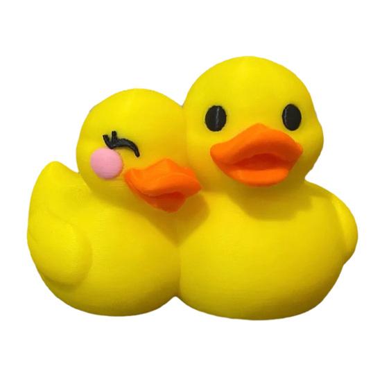 

Valentine s Day Couple Duck Figurine 3D Printed Cartoon Duck Statue Wedding Holiday Party Home Office Desktop Decoration Ornament жёлтый