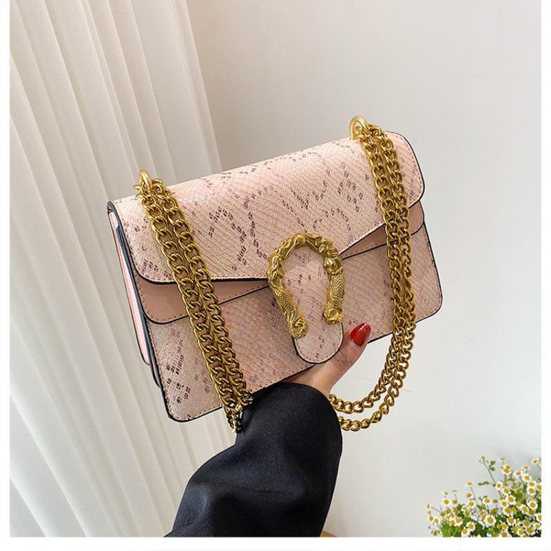 Vintage-Muster Schulter Mädchen Tasche Neue Schlange Unterarm frauen Tasche Mode Kette Umhängetasche frauen Tasche Metall Dekoration PU Material