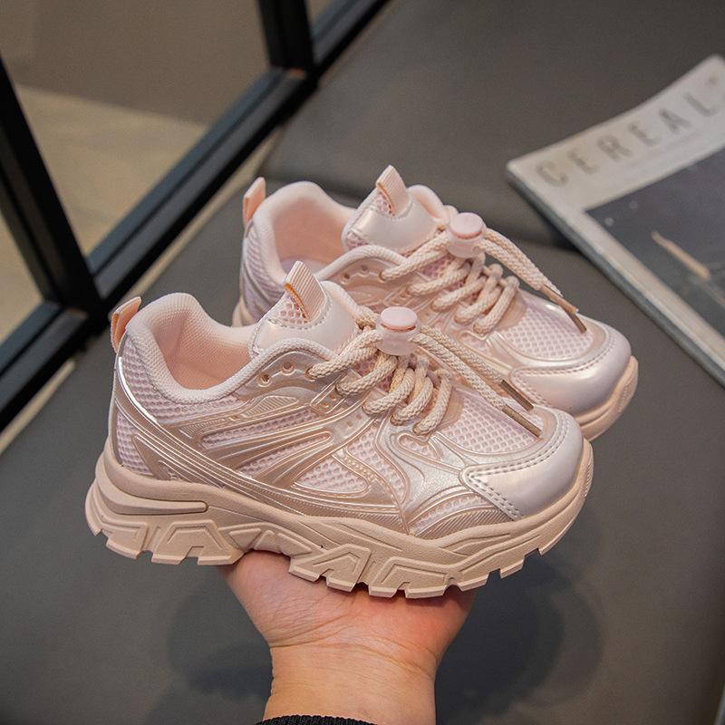 

Туфли для девочек весна и осень 2025 новая однотонная мягкая подошва кожаный верх дышащие одинарные туфли девочки универсальные нескользящие детские кеды 37 розовый