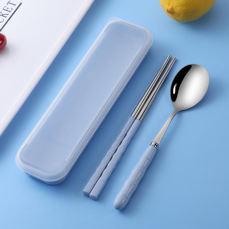 

Набор столовых приборов из нержавеющей стали в корейском стиле: Вилка, ложка и палочки для еды из пшеничной соломы - Портативный подарочный набор из 3 предметов для студентов
