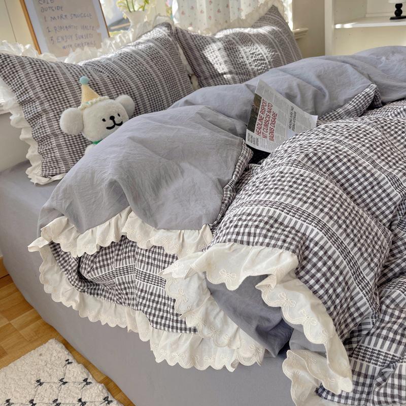 Princess Style Lace Bedding Set Four-piece Set Skin-friendly, Breathable and Comfortable Washed Sheets Quilt Covers Pillowcases