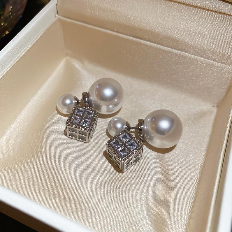 French Silver Needle Diamond Pearl Pendant Earrings Light Luxury Delicate Personality Earrings Design Sense Niche Earrings Women