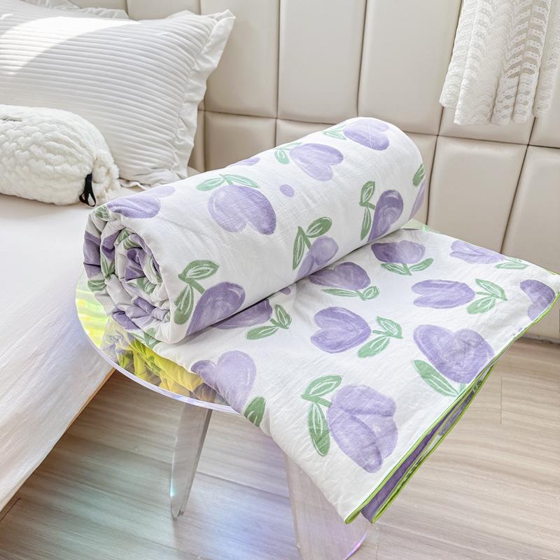 Double Layer Gauze Summer Quilt: Soft, Machine Washable, Class A for Mother and Baby