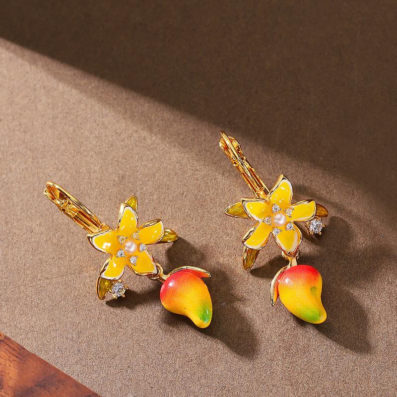 Mori elegant simple small fresh dripping oil orange flower ear buckle earrings light luxury sweet temperament high sense earrings