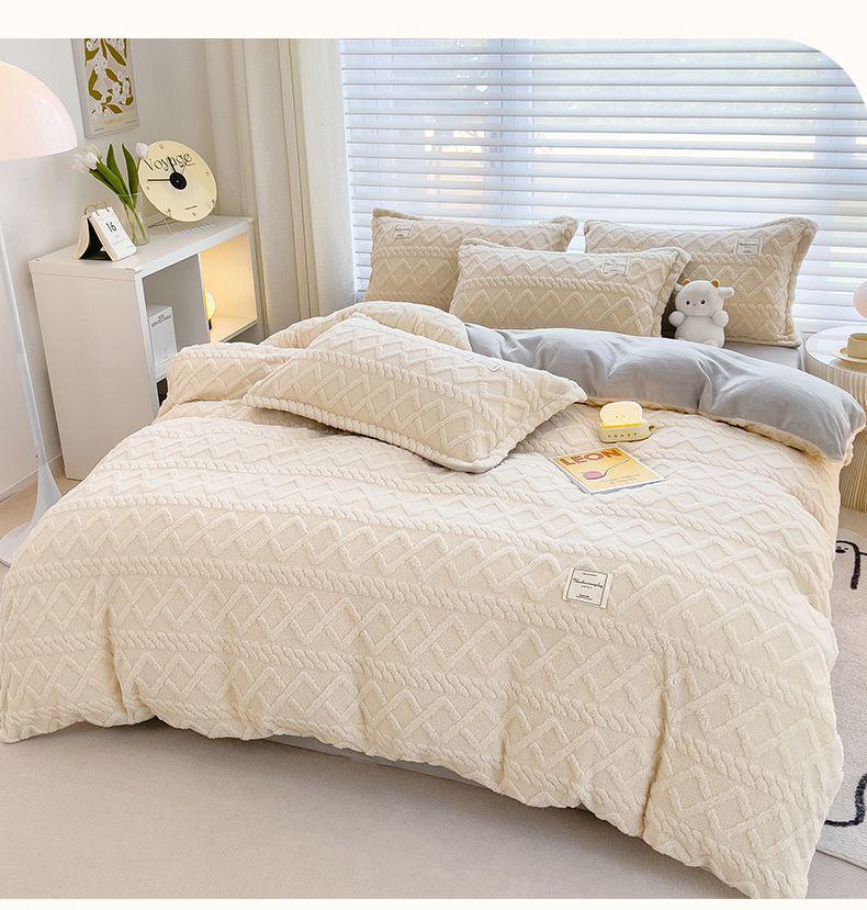 Nanjiren Plush Flannel Bedding Set - Includes 3-Piece Sheet Set & 4-Piece Quilt Cover for Bed.