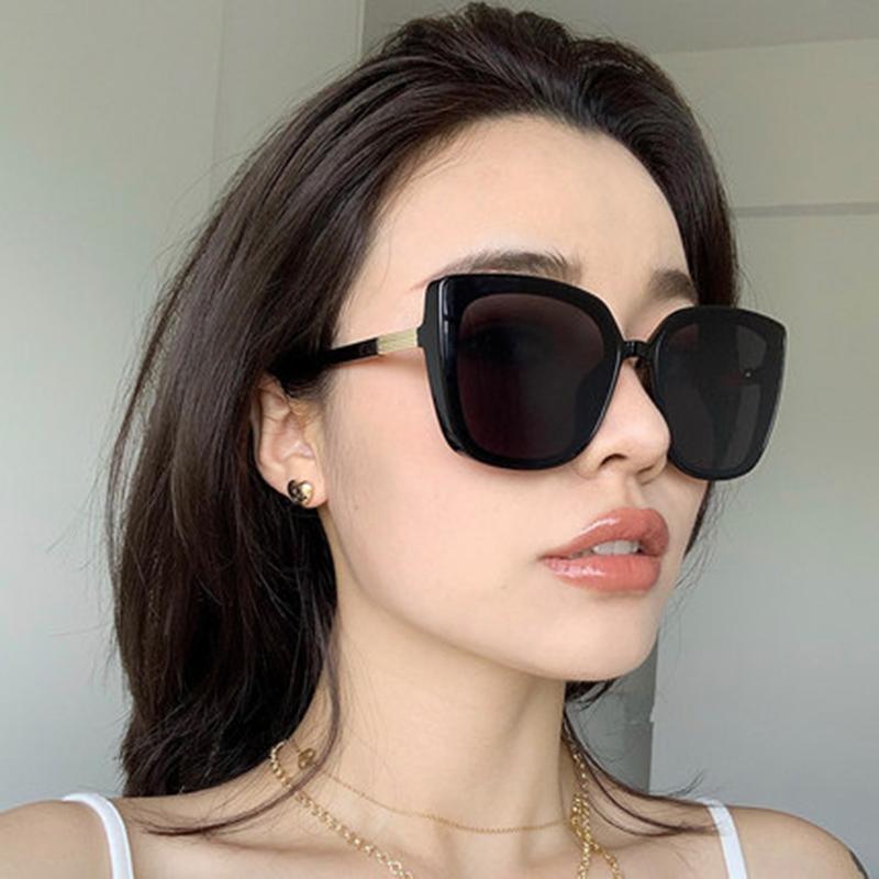 Women Sunglasses Unisex Vintage Aesthetic Trendy Square Female Men Eyewear Retro Fashion Sun Glasses for Women Men Sunglasses Shades Superstar