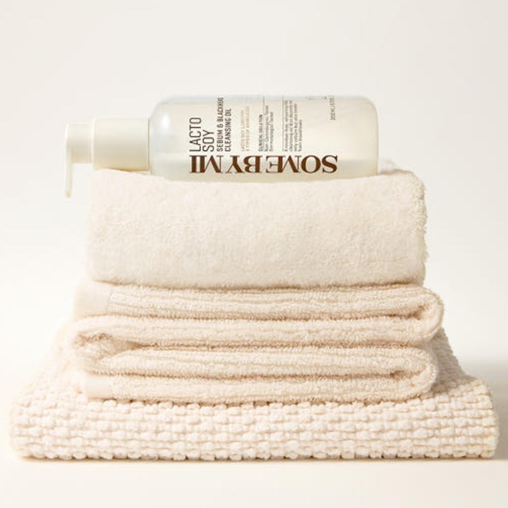 SOME BY MI Lacto Soy Sebum & Blackhead Cleansing Oil 200ml