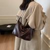 High-end Retro Large-capacity Bag Women's 2025 New Casual Commuter Tote Bag Simple Shoulder Crossbody Bag