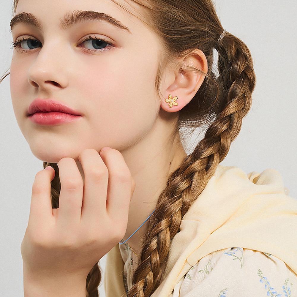 Dana Burton Erika Mini Blossom Flower Earrings